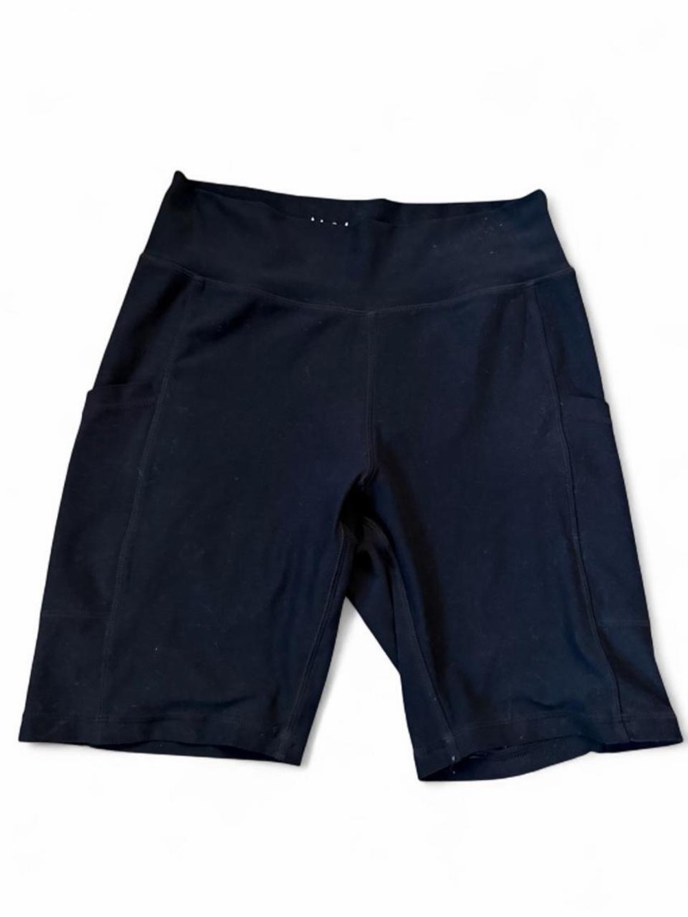 Wolven Women’s Black High-Waist Active Shorts